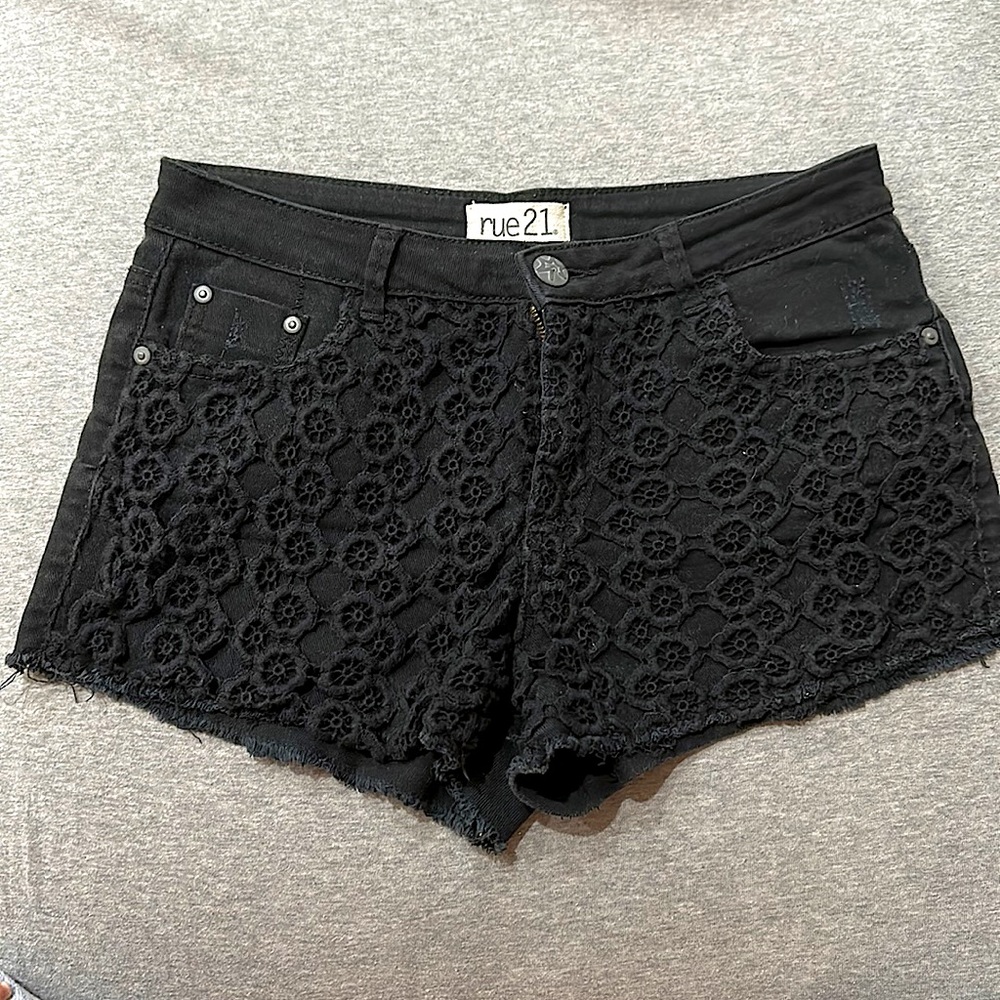 Rue 21 Lace Short Shorts - Size 5/6